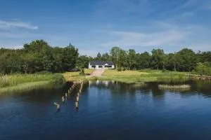 Erinona House - 埃德尼