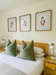 Stylish Bree Street Apartment - The Perfect Urban Getaway