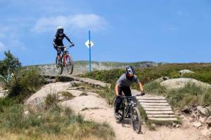 Appartements Appartement terrasse pied des pistes coeur station wifi : photos des chambres