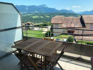 Appartements Appartement T2 avec vue montagne proche Annecy : photos des chambres