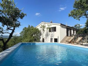 Welcoming House in Poljica with Private Pool