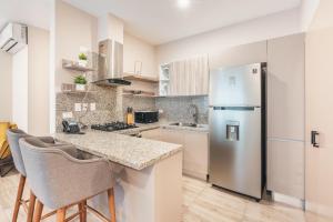 Breakfast Included at Regatta Living II 203