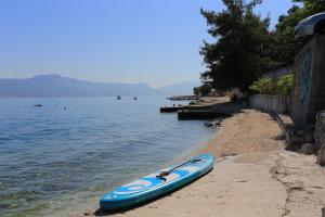 Apartments by the sea Mastrinka, Ciovo - 2033