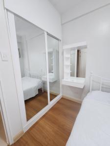 2BR NORTHPOINT CONDO FREE Airport Pick Up for 3 nights stay or more