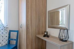 Apartments by the sea Vir - 21579