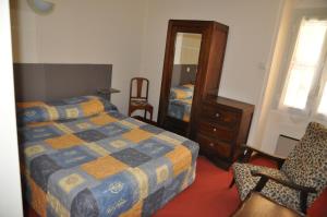 Hotels Auberge des Platanes : photos des chambres