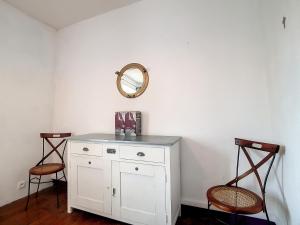 Maisons de vacances Maison Port-en-Bessin-Huppain, 3 pieces, 4 personnes - FR-1-746-9 : photos des chambres