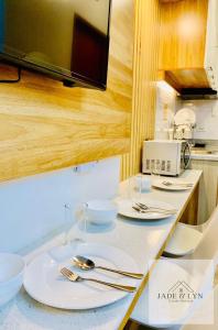 Mesavirre Garden Residences Unit 406