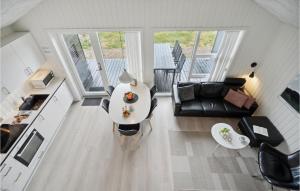 Two-Bedroom Holiday Home Ringkøbing 04