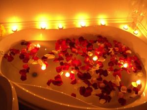 Apartment on Vasylia Stusa St, 10