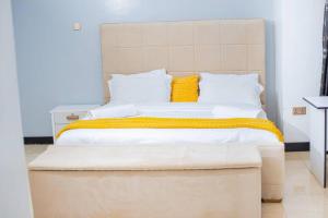 Forget your worries in this serene 5 Bedroom Villa in Ngong