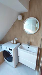 Słoneczny apartament tuż przy plaży
