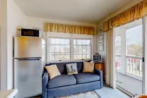 Wellington Manor 240 - Sanford