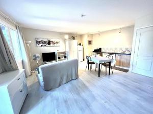 Appartements La Vigne et L'Olivier : photos des chambres