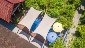 Ponder Cottages - The Villa