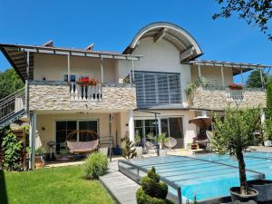 Apartment in Aschau with Zillertal Views