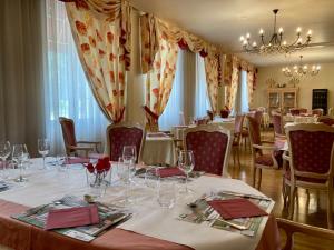 Hotels Hotel de Champagne : photos des chambres