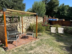 Maisons d'hotes La Barbacane : photos des chambres