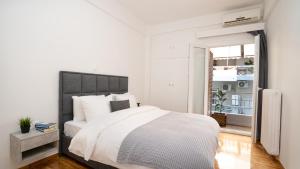 City Center Apt. on a Traffic Free Street