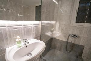 City Center Apt. on a Traffic Free Street