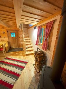 Cosy Mary Chalet