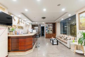A25 Hotel - 14 Lương Hữu Khánh