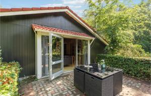 Beautiful Home In Herning With Wifi