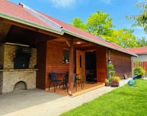 Babett Vendégház - 鲍洛通塞派兹德