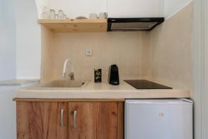 Celestial Seaview Apartments- Ariadne