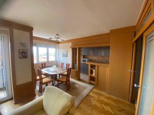 Family Apartment in City Centre