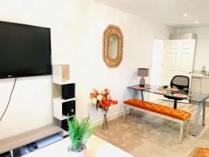 Chattel Bedford - Clapham