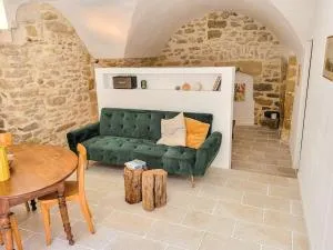 Studio Spacieux de Caractère - Serviers-et-Labaume