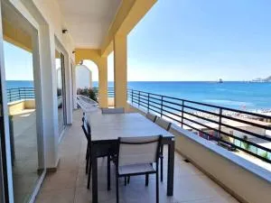 Un affaccio sul mare - Fornaci