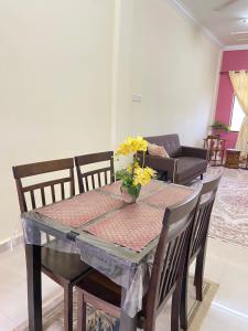 MNOOR HOMESTAY