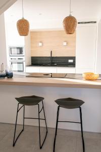 Ty Meham, à 700m de la plage et Meneham, grand terrain calme