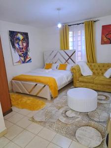 Lux Suites Red Plate Studio Apartments