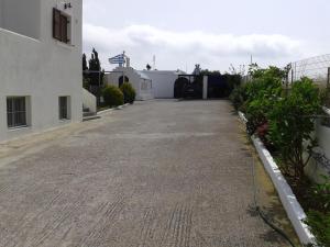 Prombona Petrino Spiti Studios Paros Greece