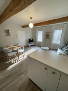 Appartements Appartement cosy, refait a neuf : photos des chambres