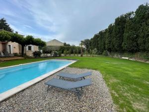 Villa au calme avec piscine chauffée