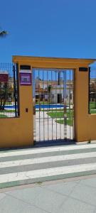 TORTUGA ACCESO DIRECTO A LA PLAYA