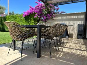 Villa Divina with private heated pool