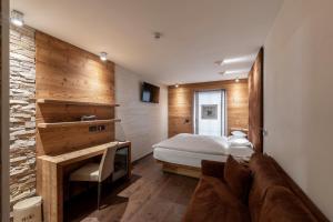 Standard Double Room room in Hotel Bivio
