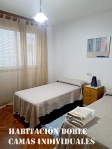 Piso al lado de la estación de tren y de la playa, con dos plazas de garage