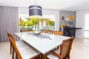 Varandas do Atlântico 101A - Apto 4 quartos em condomínio de luxo à beira mar de Bombas