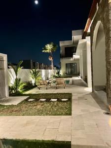 Mega Canggu Guest House