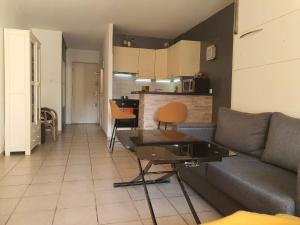 Appartements Studio climatise a la ciotat : photos des chambres