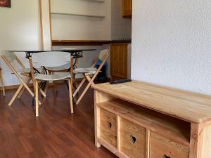 Appartement cosy 6 pers, 2 chambres, à 30m télécabine, proche commerces, balcon et casier à skis - FR-1-265-329