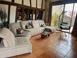 Superbe maison en pierre proche Bordeaux &piscine