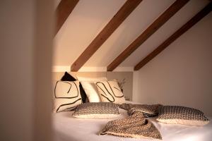 Dino "The View" - ZF Hvar