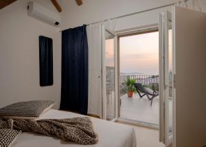 Dino "The View" - ZF Hvar